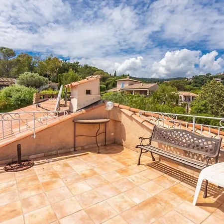بيت للعطل La Maison De Valerie *